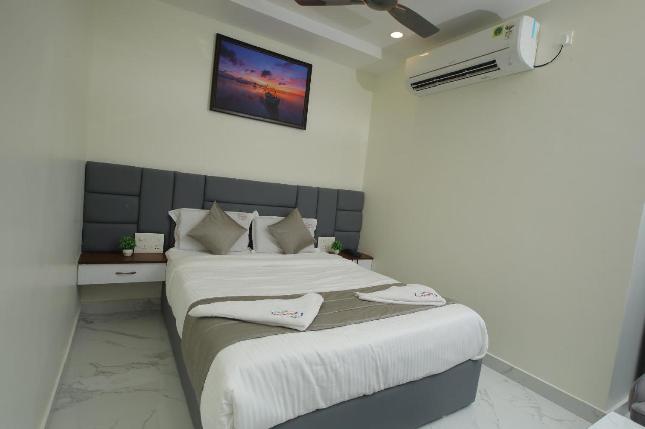 ホテル Radha Rani Residency Khammam エクステリア 写真