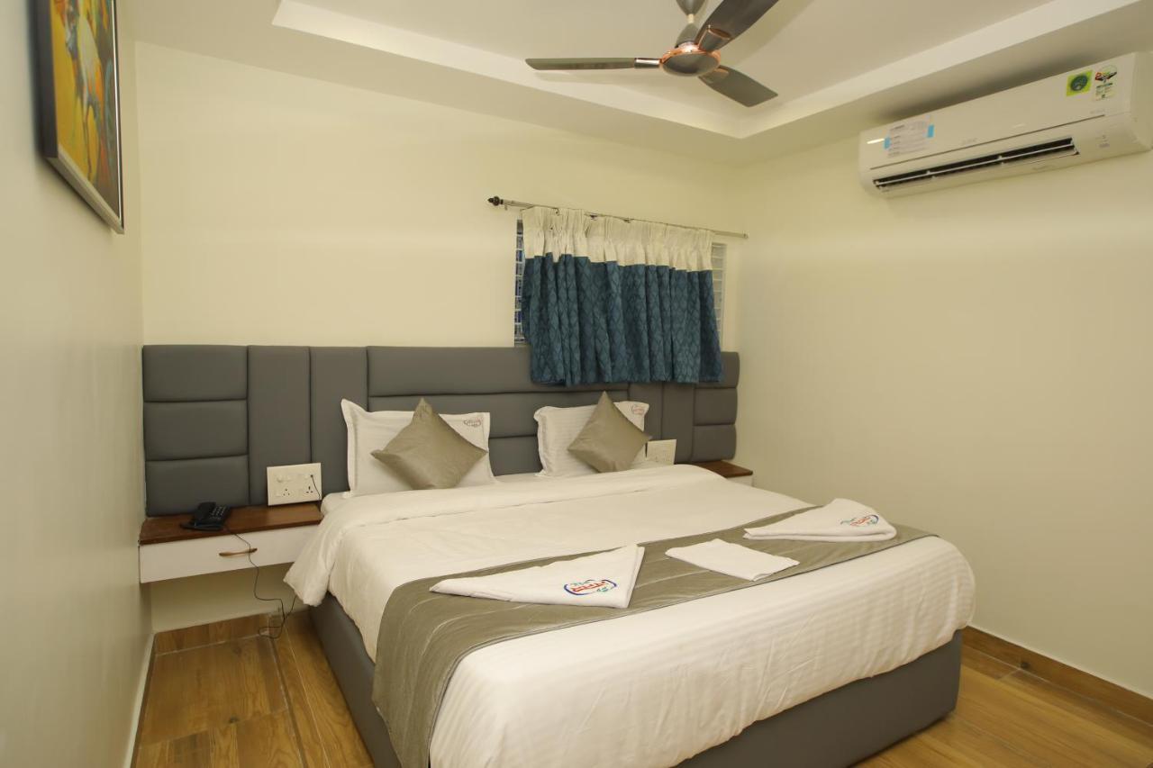 ホテル Radha Rani Residency Khammam エクステリア 写真